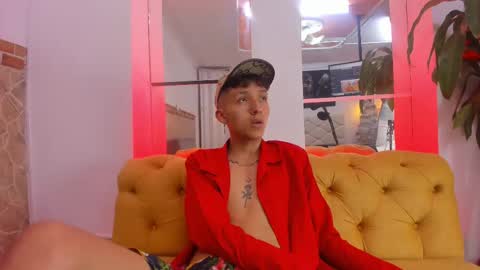 Thiago online show from 01/06/25, 01:19