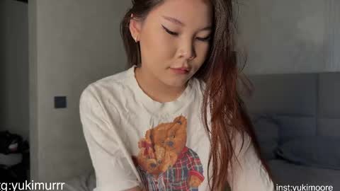 Snapshot of iamyuki_ chatting on 04/22/26, 12:24 iamyuki_ online show from 04/22/26, 12:24