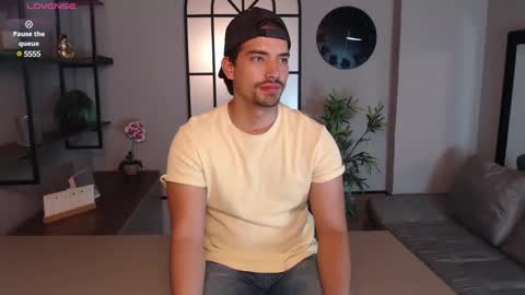 Ian Davis online show from 12/29/24, 01:45