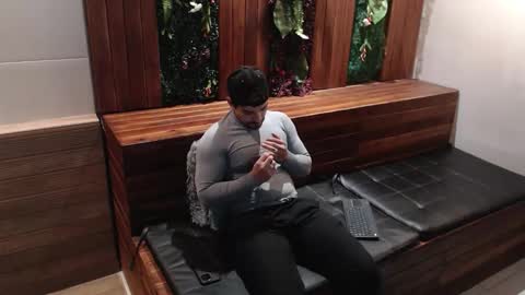 Ian Davis online show from 10/13/25, 11:43