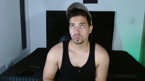 Ian Davis online show from 05/26/26, 01:56
