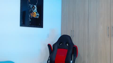 I A N -- H A M M E R online show from 01/16/25, 12:55