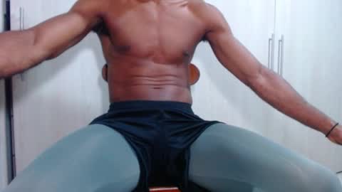 Snapshot of ianrashatxxx chatting on 10/11/25, 03:17 Ian Rashad online show from 10/11/25, 03:17