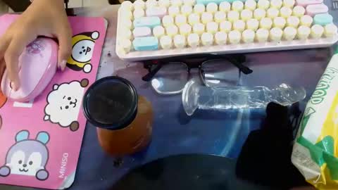 ice_199 online show from 10/19/25, 01:06