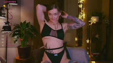 Milena online show from 06/04/26, 10:27