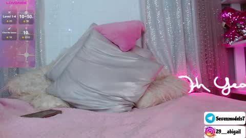 ice_y_abigail online show from 12/02/24, 06:21