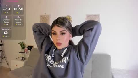 Snapshot of ice_y_abigail chatting on 10/11/25, 12:04 ice_y_abigail online show from 10/11/25, 12:04