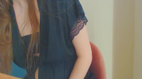 Snapshot of icebaby16 chatting on 12/09/24, 01:55 Ice online show from 12/09/24, 01:55