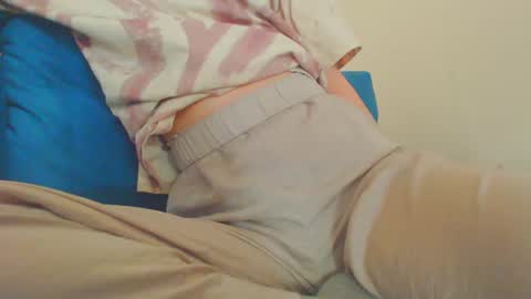 Snapshot of icebaby16 chatting on 12/13/24, 06:59 Ice online show from 12/13/24, 06:59