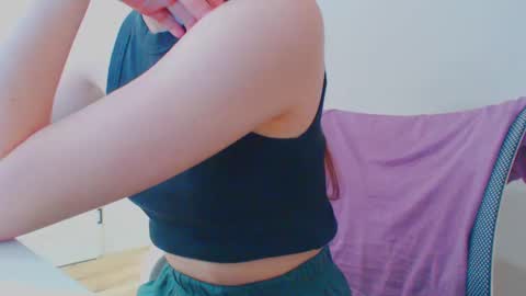 Snapshot of icebaby16 chatting on 03/10/25, 02:59 Ice online show from 03/10/25, 02:59