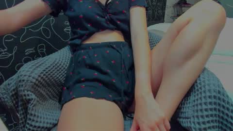 Snapshot of icebaby16 chatting on 10/27/25, 05:55 Ice online show from 10/27/25, 05:55