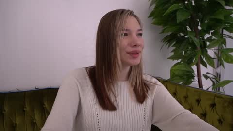 Danielle online show from 01/12/25, 01:37