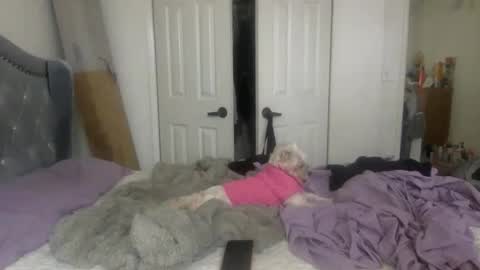 icedcoffeex online show from 02/10/25, 09:15