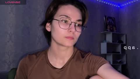 Snapshot of iceeheart chatting on 05/26/26, 02:35 Ksenia online show from 05/26/26, 02:35
