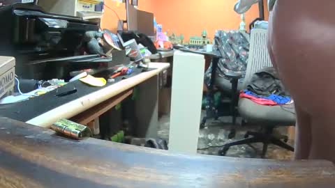 Snapshot of iceman00074 chatting on 03/08/25, 08:33 iceman00074 online show from 03/08/25, 08:33