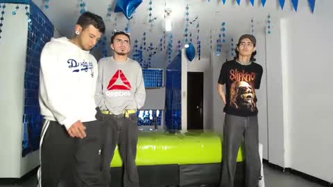 THOMAS AND DAMIAND online show from 03/03/25, 12:58
