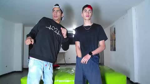 THOMAS AND DAMIAND online show from 10/16/25, 01:12