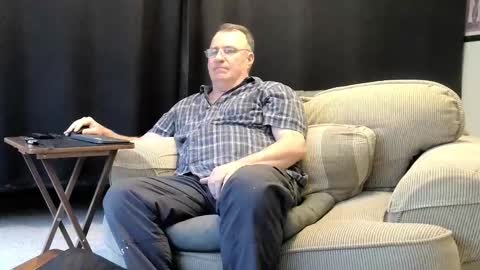Snapshot of icihristopher chatting on 03/07/25, 09:06 Christopher online show from 03/07/25, 09:06