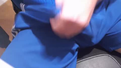 icky_thumps online show from 09/23/25, 04:26