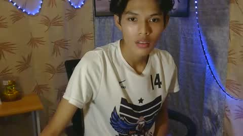 iconic_slim online show from 09/15/25, 01:11