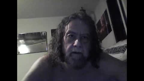 icu2try2xs2 online show from 02/11/25, 11:21