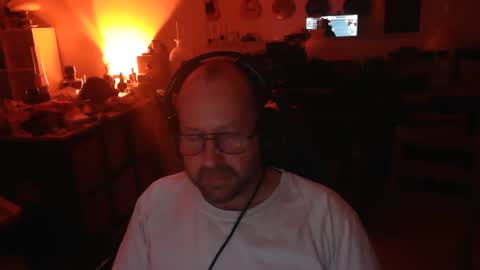 Snapshot of icum4ladies2021 chatting on 10/08/25, 01:03 icum4ladies2021 online show from 10/08/25, 01:03