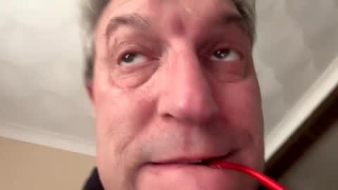 icums4u online show from 10/23/25, 03:33