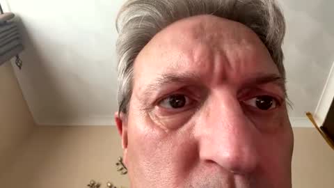 icums4u online show from 10/27/25, 03:27