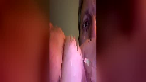Snapshot of icums4u chatting on 06/27/26, 10:37 icums4u online show from 06/27/26, 10:37