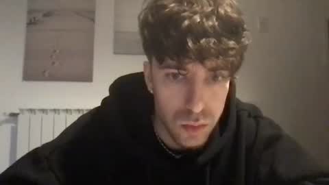 Snapshot of icyninesix chatting on 12/14/24, 03:15 icyninesix online show from 12/14/24, 03:15