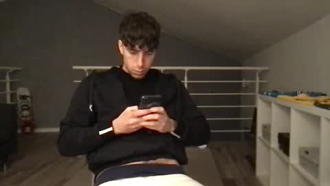 Snapshot of icyninesix chatting on 12/26/24, 06:01 icyninesix online show from 12/26/24, 06:01