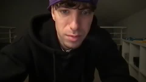 Snapshot of icyninesix chatting on 02/01/25, 12:51 icyninesix online show from 02/01/25, 12:51