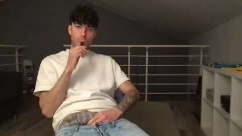 Snapshot of icyninesix chatting on 02/04/25, 01:34 icyninesix online show from 02/04/25, 01:34