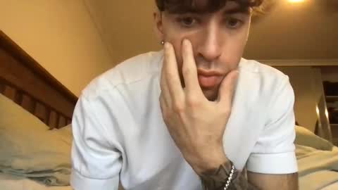 Snapshot of icyninesix chatting on 02/18/25, 03:53 icyninesix online show from 02/18/25, 03:53