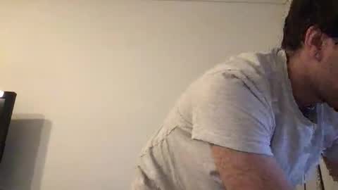 Snapshot of icyninesix chatting on 10/30/25, 12:01 icyninesix online show from 10/30/25, 12:01