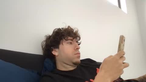 icyninesix online show from 11/21/25, 12:43