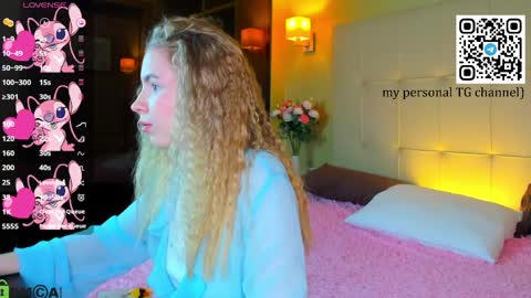 Snapshot of ida_lewiss chatting on 04/07/26, 01:28 Ida online show from 04/07/26, 01:28
