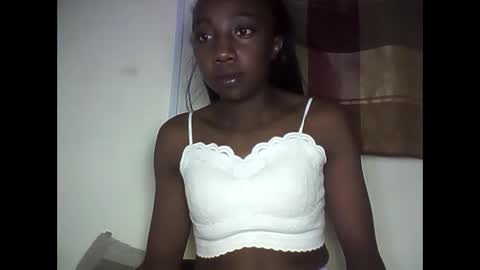 Snapshot of ideal_01 chatting on 06/08/26, 12:36 ideal_01 online show from 06/08/26, 12:36