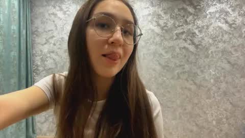 Sofi online show from 11/06/25, 04:08