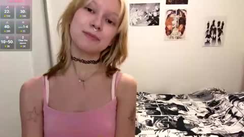 Snapshot of idellwold chatting on 06/16/26, 07:05 Sarah online show from 06/16/26, 07:05