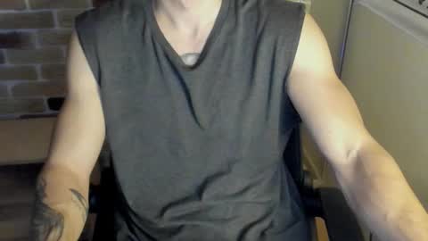 yo online show from 10/13/25, 07:36