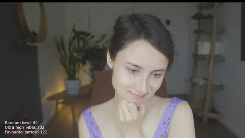 Belle online show from 10/24/25, 11:28