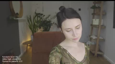 Belle online show from 10/27/25, 12:31