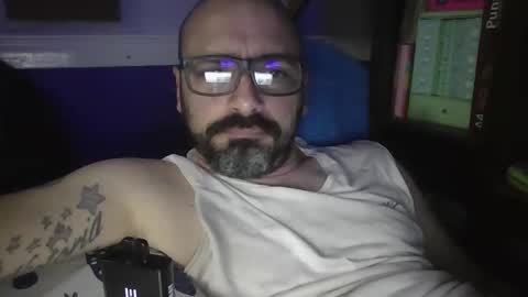 Snapshot of igorargen4 chatting on 10/22/25, 12:44 igorargen4 online show from 10/22/25, 12:44