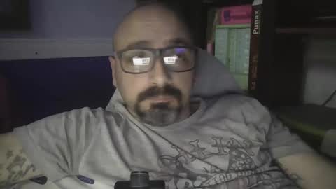 Snapshot of igorargen4 chatting on 10/27/25, 12:04 igorargen4 online show from 10/27/25, 12:04