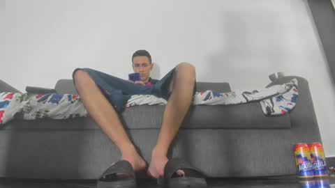 Snapshot of iham_28 chatting on 11/15/25, 09:06 Iham online show from 11/15/25, 09:06