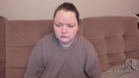 Snapshot of ihaveasecret_ chatting on 12/22/25, 11:02 Alice online show from 12/22/25, 11:02