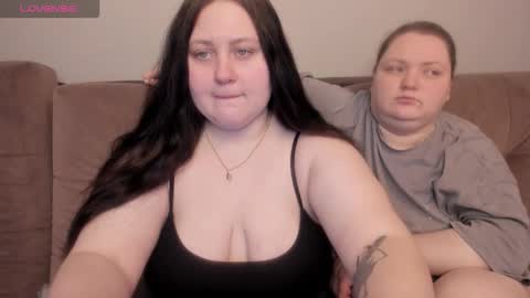 Snapshot of ihaveasecret_ chatting on 01/16/26, 01:31 Alice online show from 01/16/26, 01:31