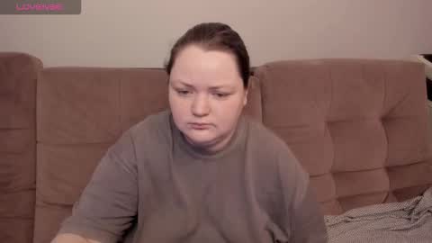 Snapshot of ihaveasecret_ chatting on 03/10/26, 02:49 Alice online show from 03/10/26, 02:49
