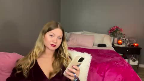 cassie online show from 10/23/25, 05:33